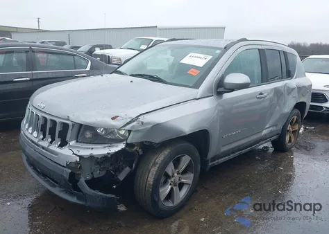 2016 Jeep Compass High Altitude Edition z USA, uszkodzony, nr VIN 1C4NJDEB7GD768694